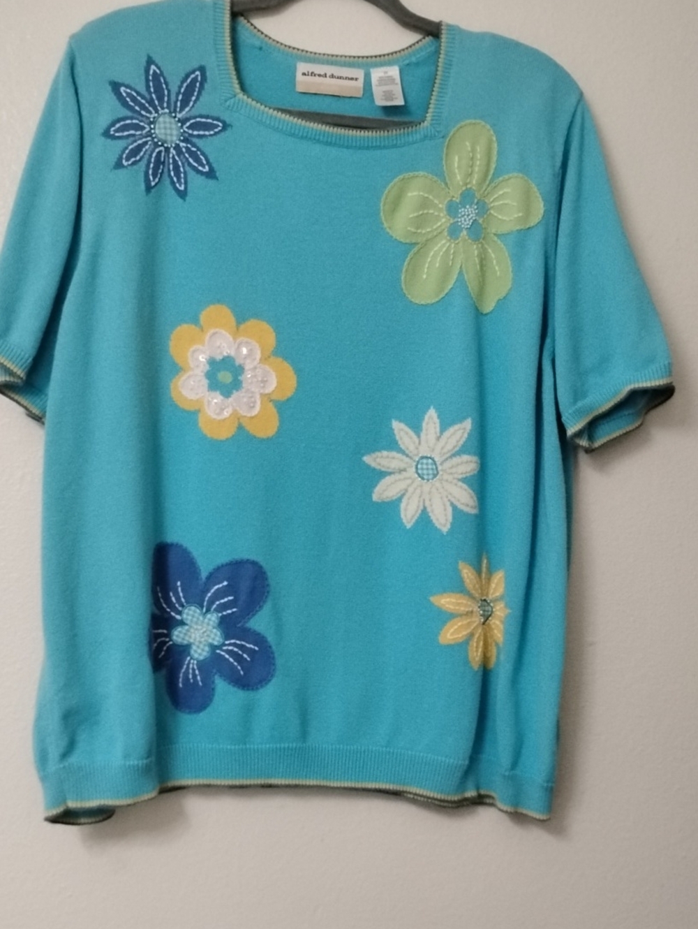 Alfred Dunner Turquoise Floral Appliqué Short Sleeve Top